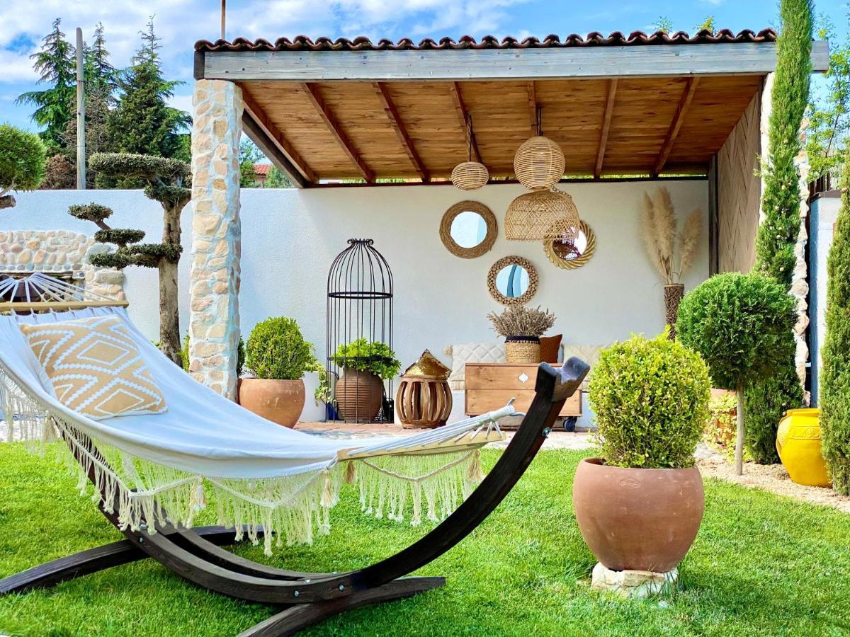 Aparthotel Casa De Oro Alma Sosopol Exterior foto